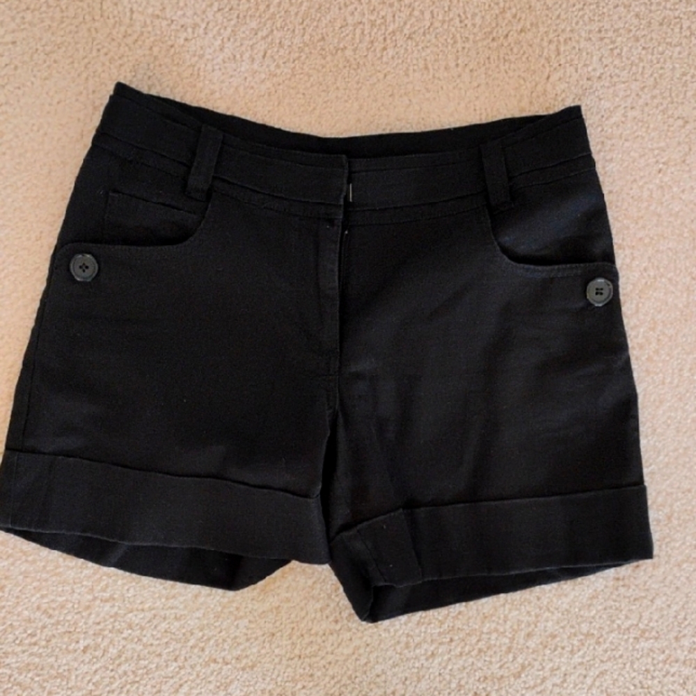 H&M Black Size 6 Women's Shorts